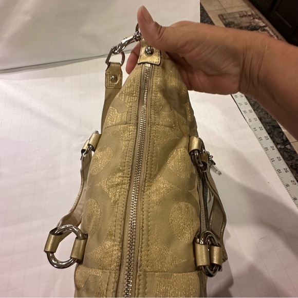 Authentic Coach Poppy Gold 2in1 Style Satchel bag - Picture 10 of 13